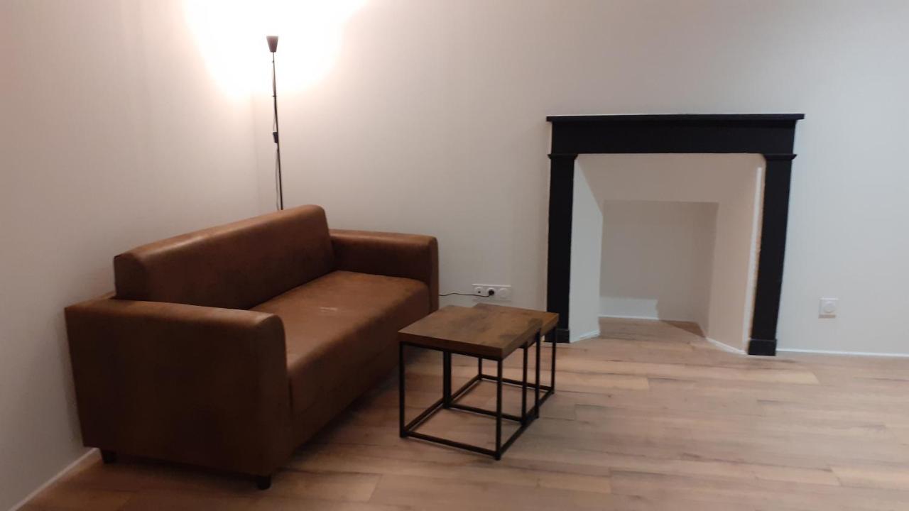 Appartement En Plein Centre De *
